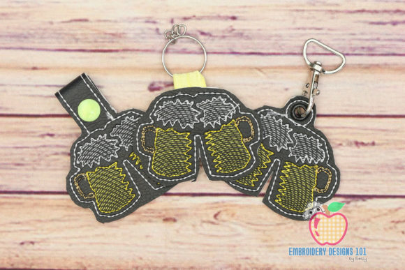 Crafting Cheerful Holiday Gifts with Beer Cheers Mug Keyfob